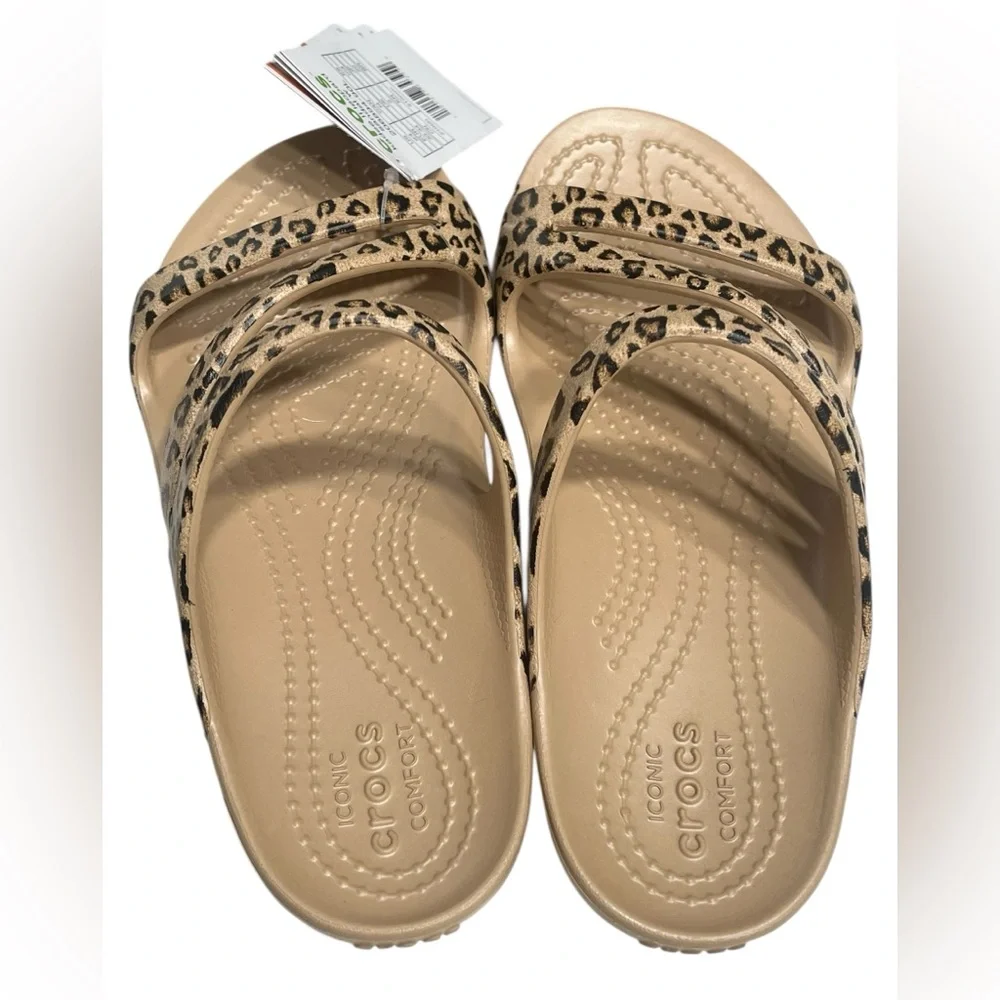 NWT Crocs Kadee II Leopard Sandal - Woman’s Size 4 - Picture 5 of 6